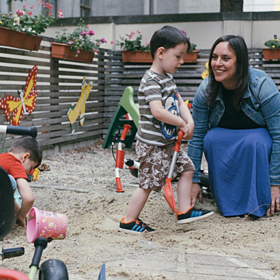Caritas Gemeinsam stärker: Unterstützung für Mütter und Kinder in herausfordernden Zeiten #Mütternhelfen